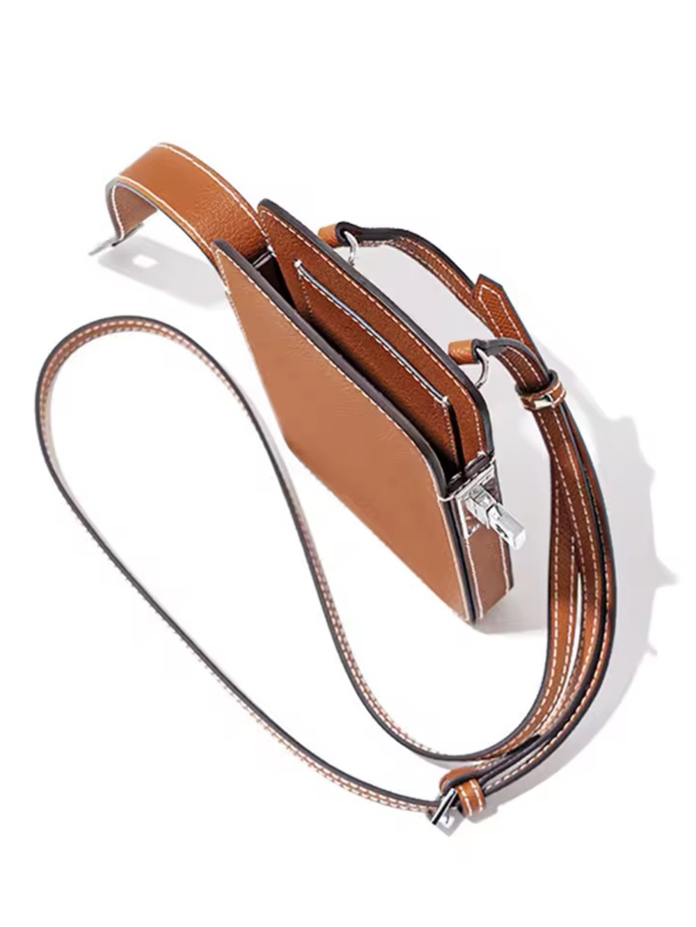 NWT BRAND NEW Leather Crossbody Phone Bag in Tan - Picture 2 of 11